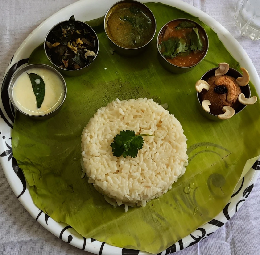 भारतीय भोजन की संतुलित थाली
